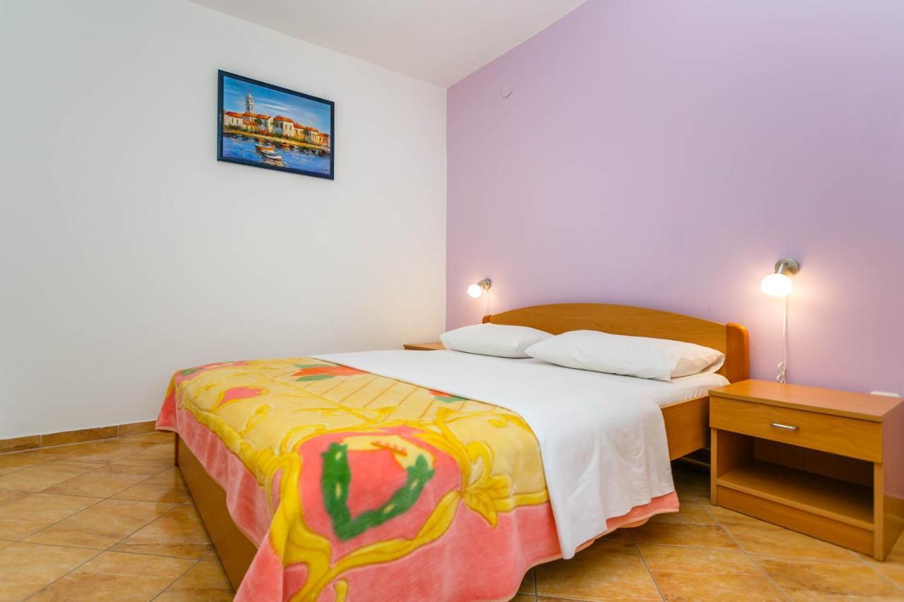 Apartmani Luka Kornić Exterior foto