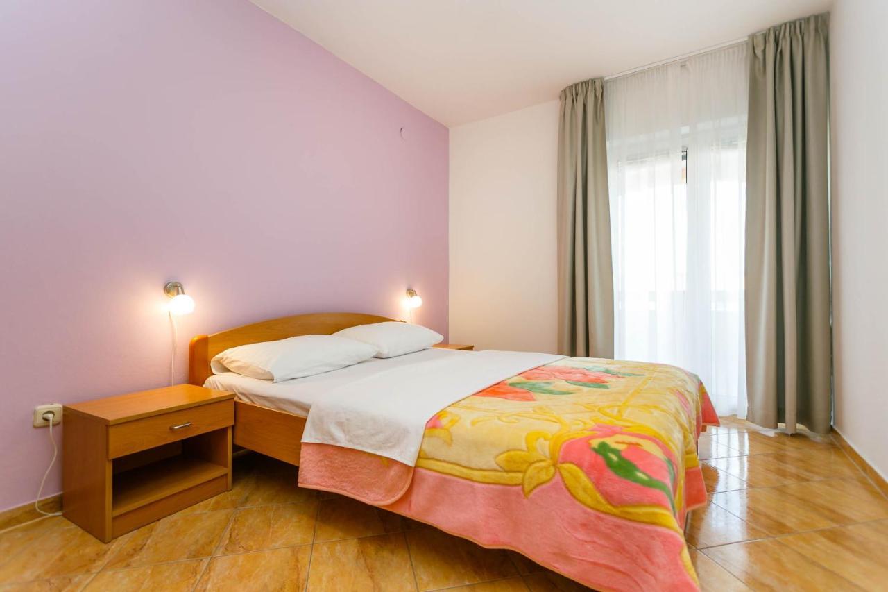 Apartmani Luka Kornić Exterior foto